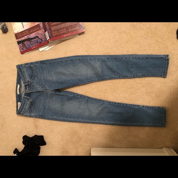 Levi’s 711 skinny jean (27W-28L) - Picture 3 of 6